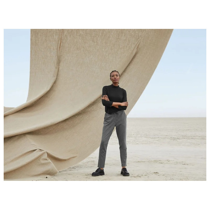 تیشرت زنانه اسمارا | فروشگاه اینترنتی همپل لند